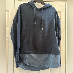 Medium CALIA Navy Sweatshirt
